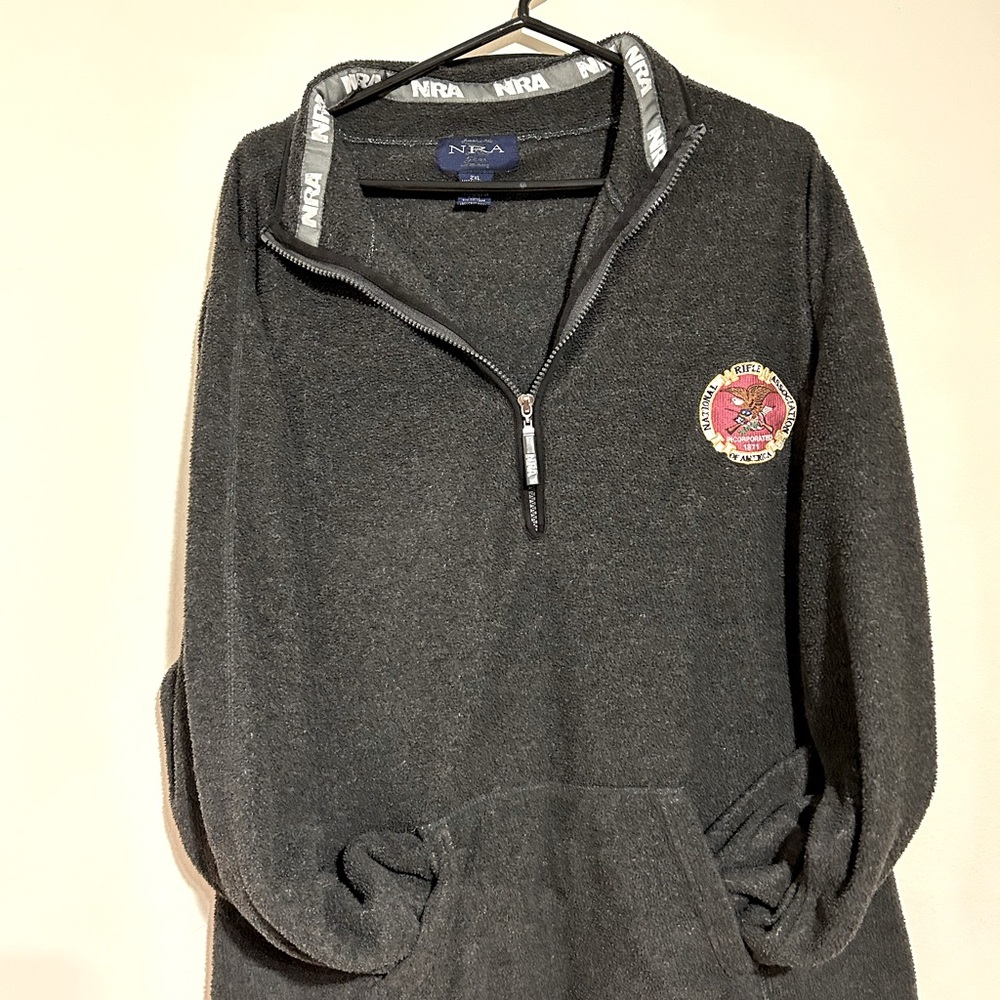 NRA shooting 3/4 zip sweater with branding logo on front, men’s size 2x